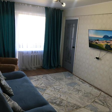 Luxhome На Ук Ustʼ-Kamenogorsk Exteriör bild